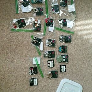 Sold Paparazzi jewelry lot 37 SOLD